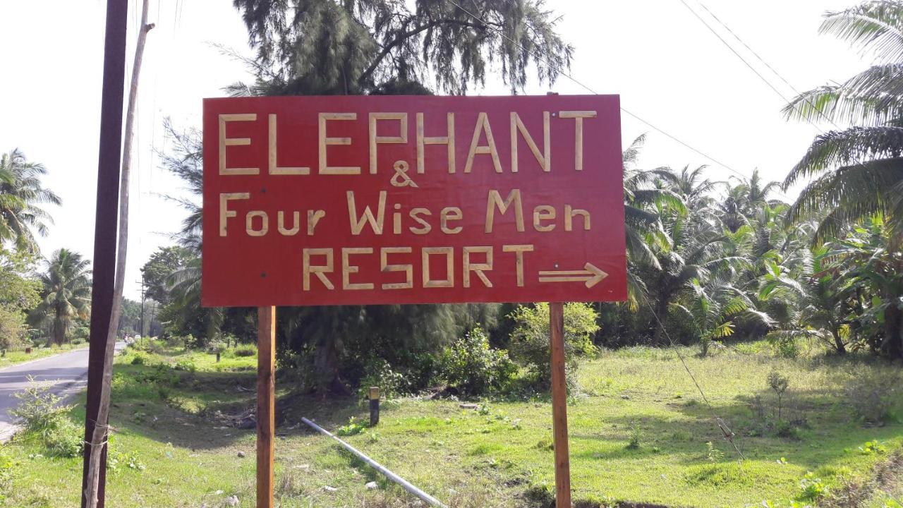 Elephant And Four Wise Men Resort Ram Nagar Экстерьер фото